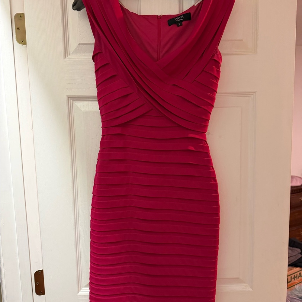 Tadashi Shoji Fuchsia Pleated Midi Dress